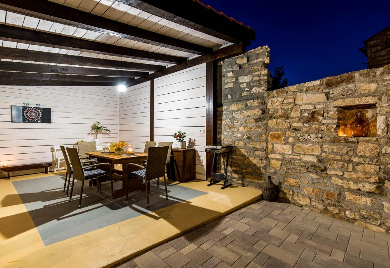Casa Mario-charming Stone House With Jacuzzi * Svetvincenat