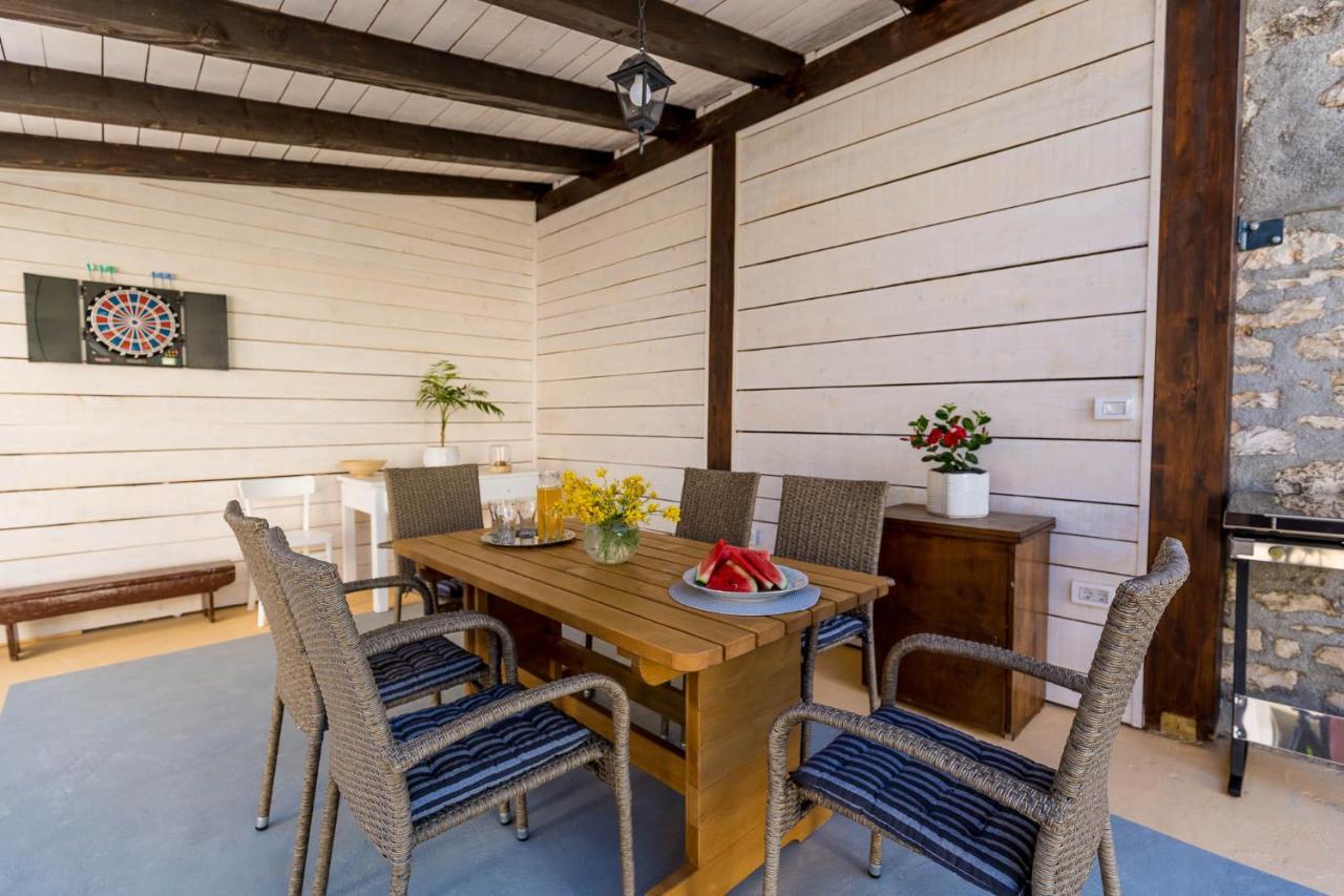 Casa Mario-charming Stone House With Jacuzzi Svetvincenat