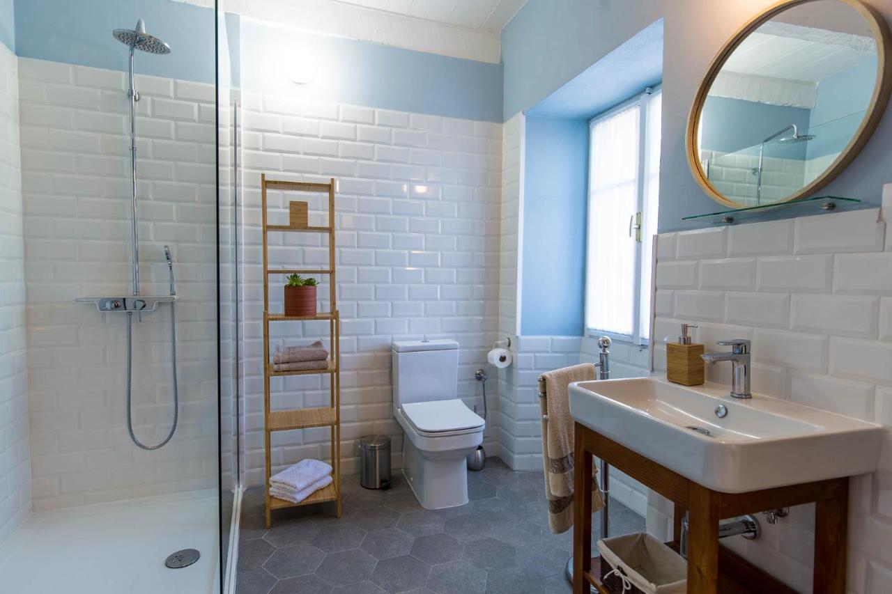 Casa Mario-charming Stone House With Jacuzzi Villa *